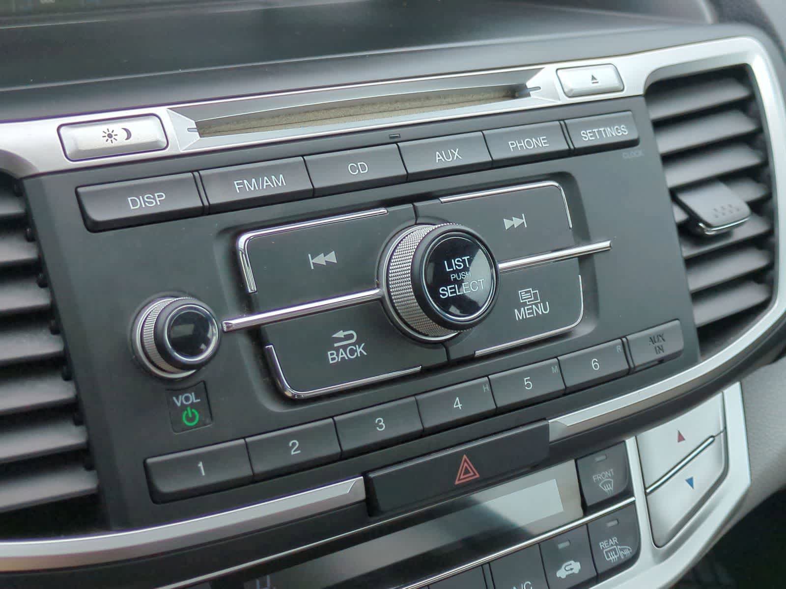 Used 2015 Honda Accord EX image 30