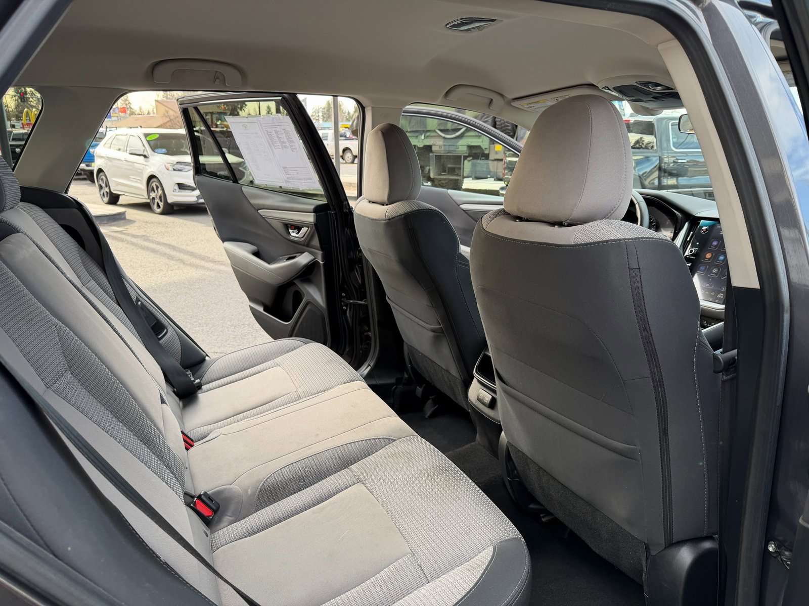 Used 2020 Subaru Outback Premium image 16