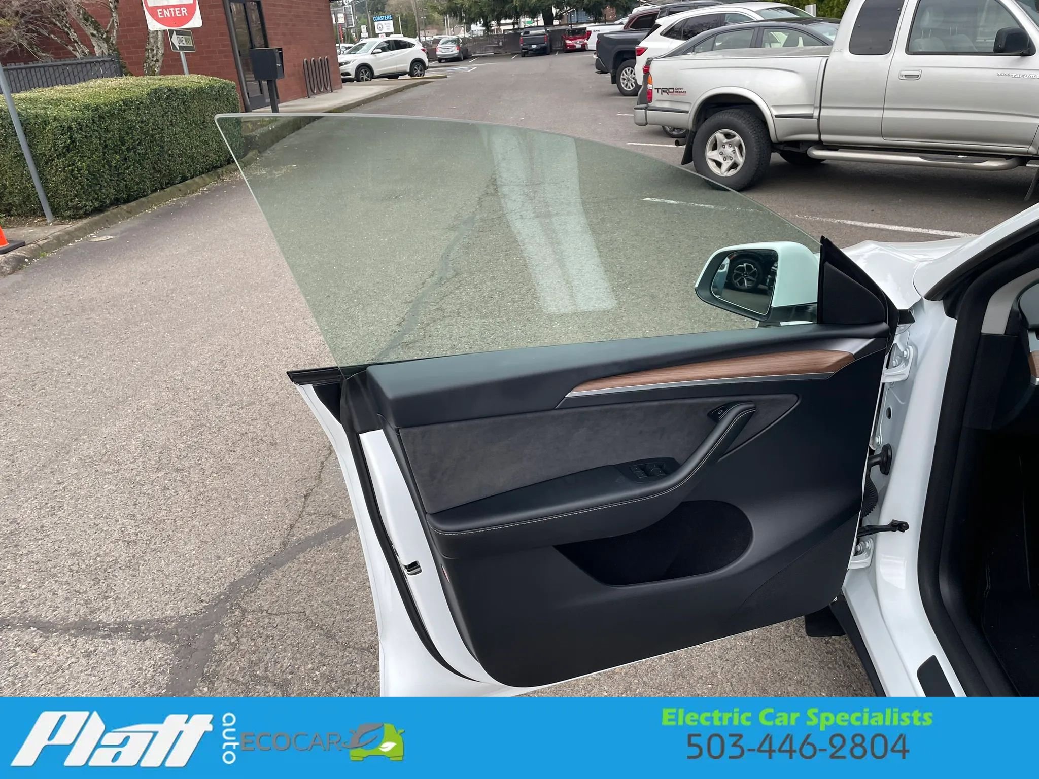 Used 2024 Tesla Model Y Long Range image 21