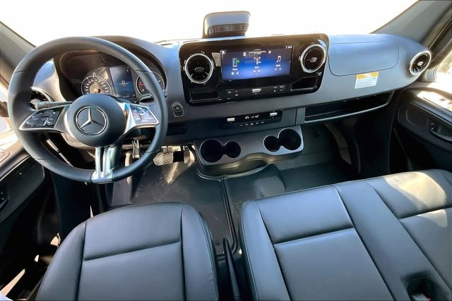 New 2025 Mercedes-Benz Sprinter 3500 image 7