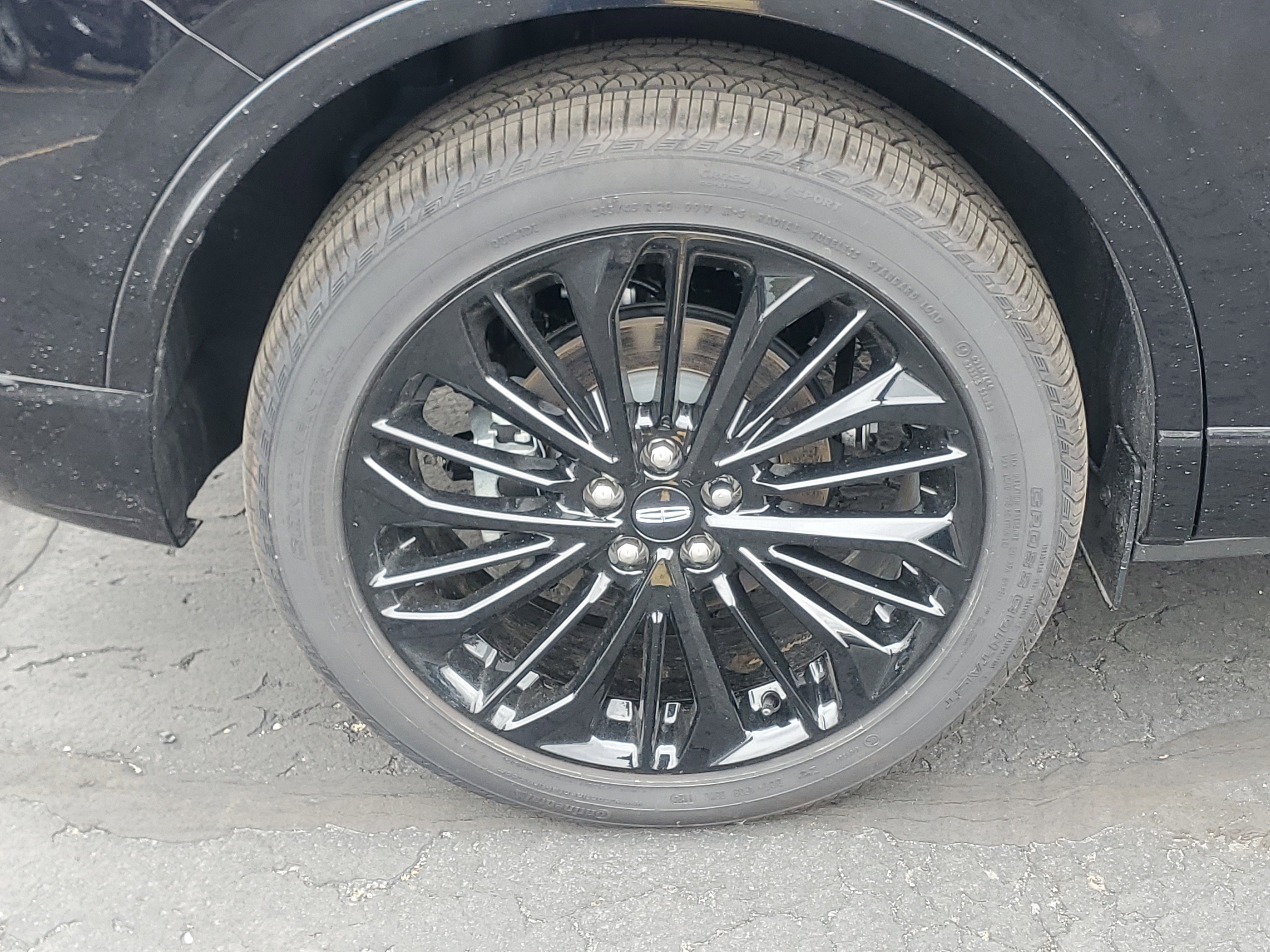 New 2025 Lincoln Corsair Grand Touring w/ Jet Appearance Package image 5