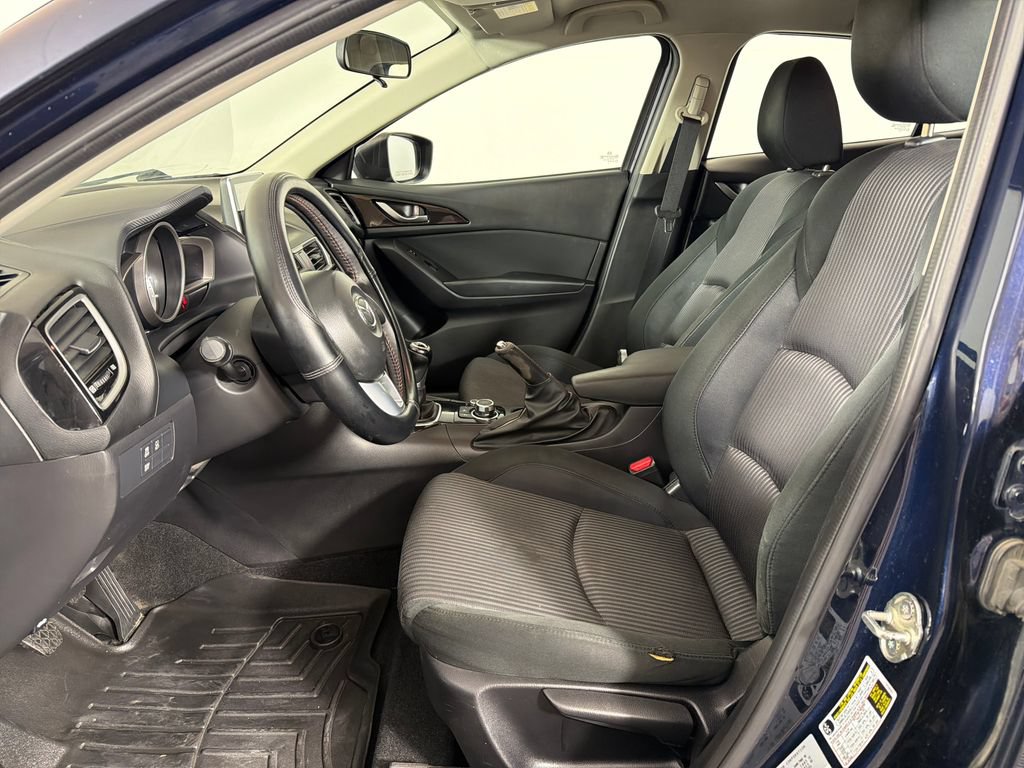 Used 2015 MAZDA MAZDA3 i Touring FWD image 16