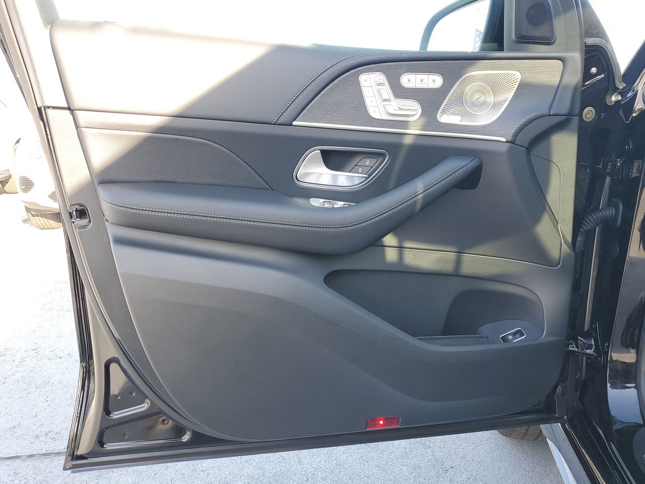 New 2025 Mercedes-Benz GLE 350 4MATIC image 17