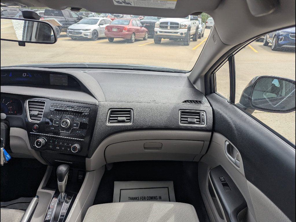 Used 2013 Honda Civic LX image 4