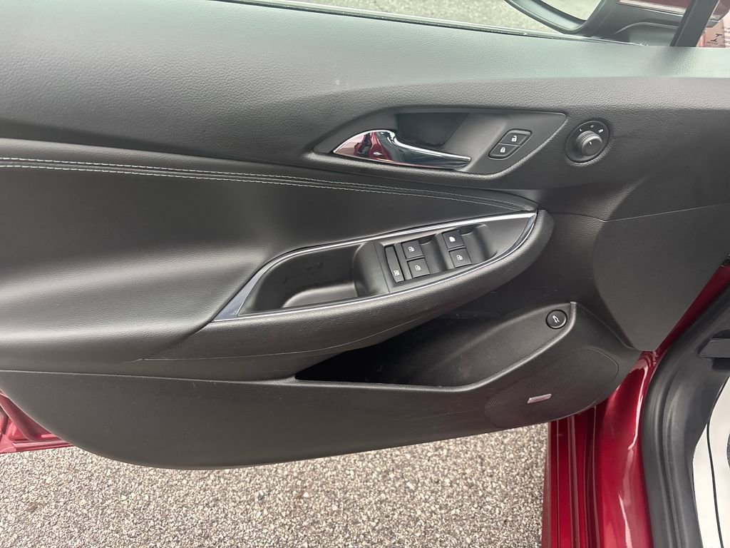 Used 2016 Chevrolet Cruze Premier image 15