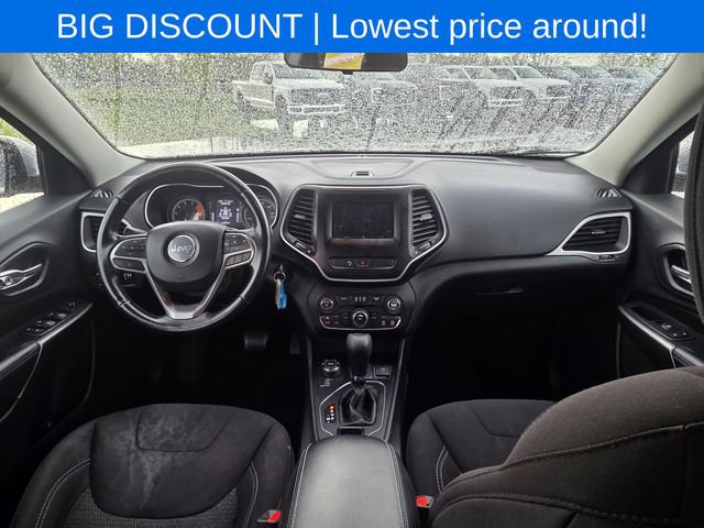 Used 2019 Jeep Cherokee Latitude w/ Cold Weather Group AWD/4WD image 22