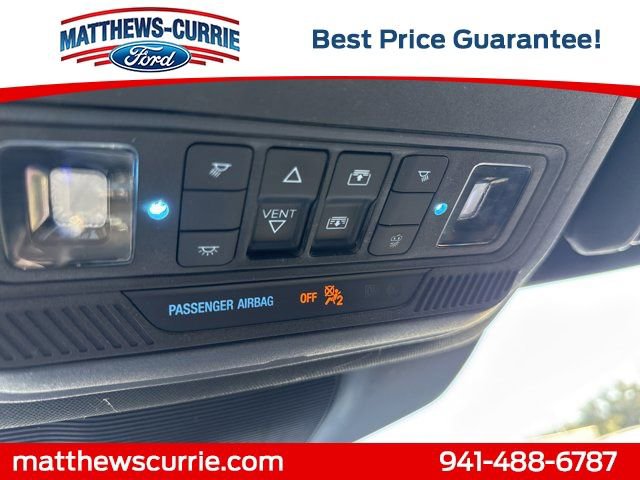 Used 2020 Ford Explorer Platinum w/ Premium Technology Package image 24