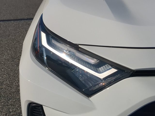 Certified 2025 Toyota RAV4 XLE FWD image 10