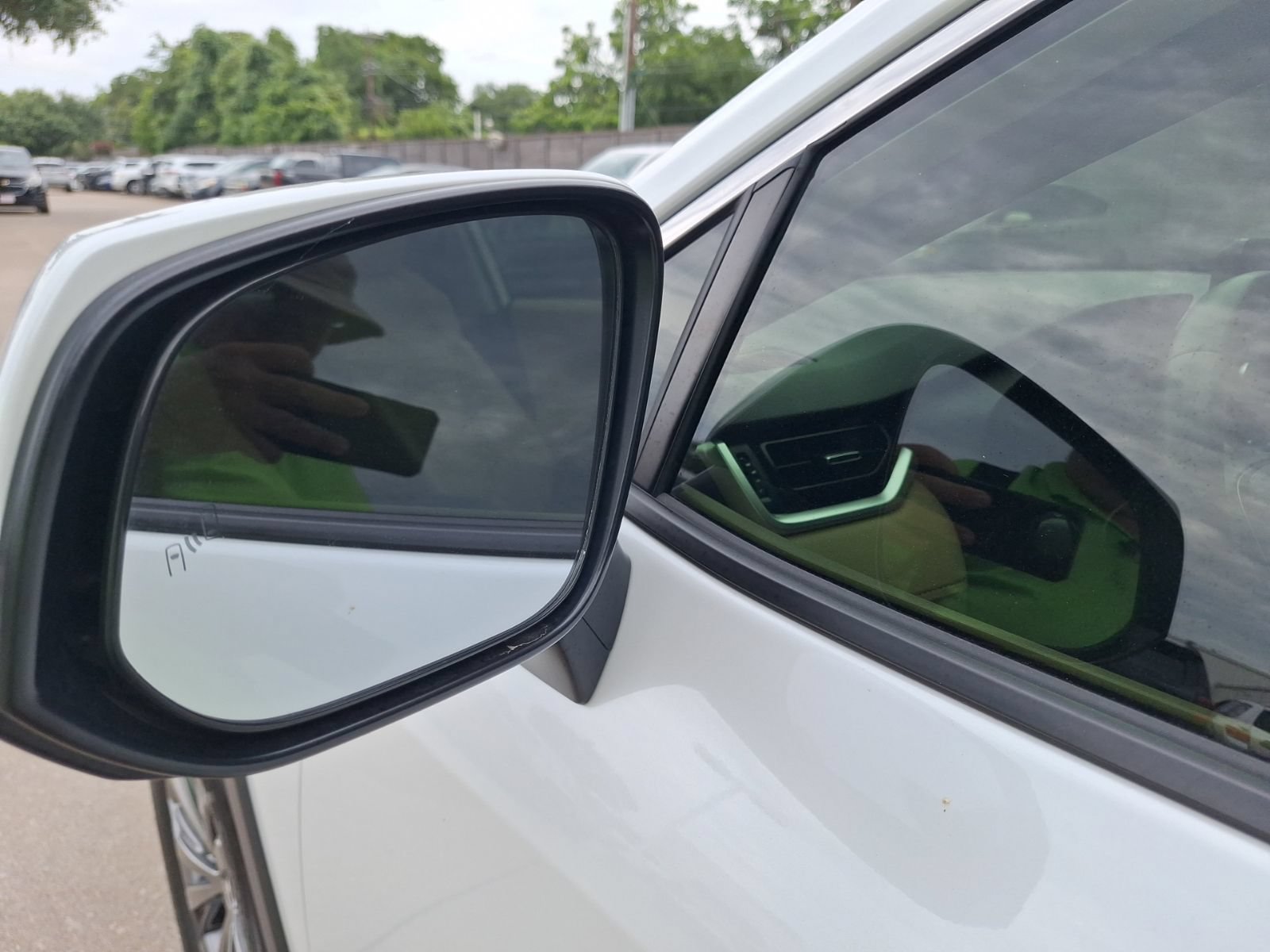 Used 2023 Toyota RAV4 XLE Premium AWD/4WD image 15