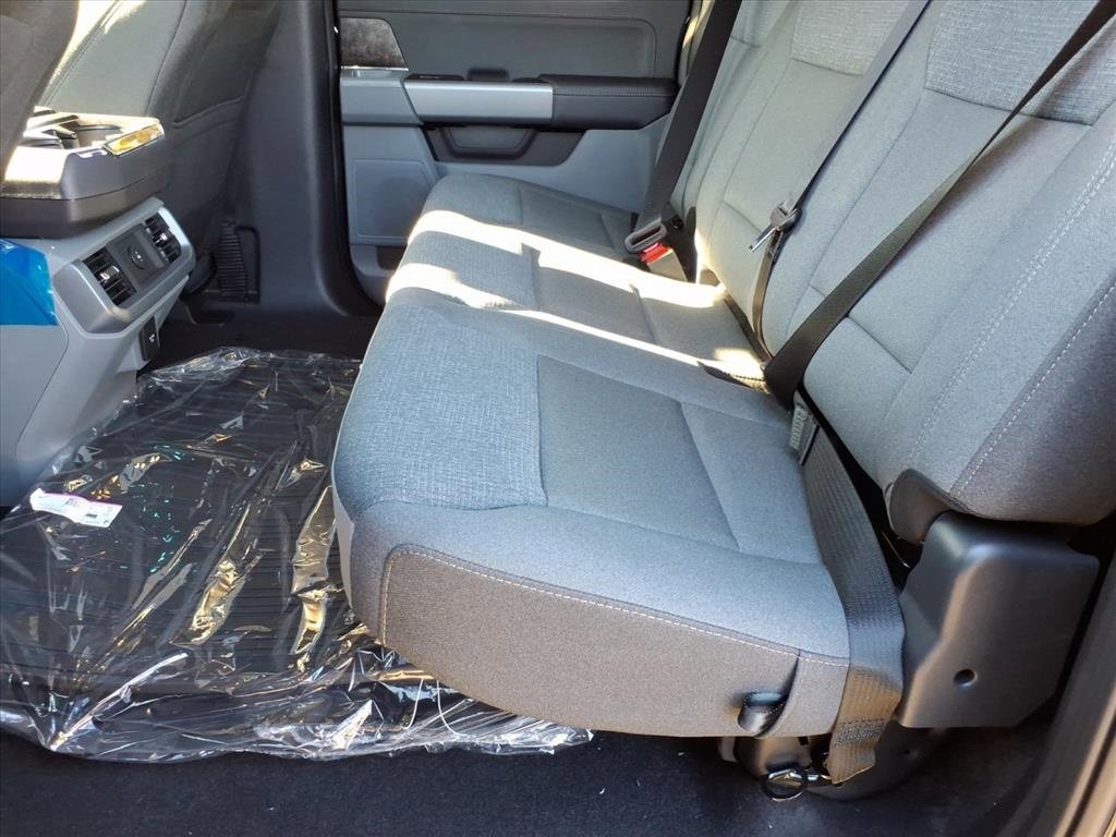 New 2025 Ford F150 Lightning XLT image 11