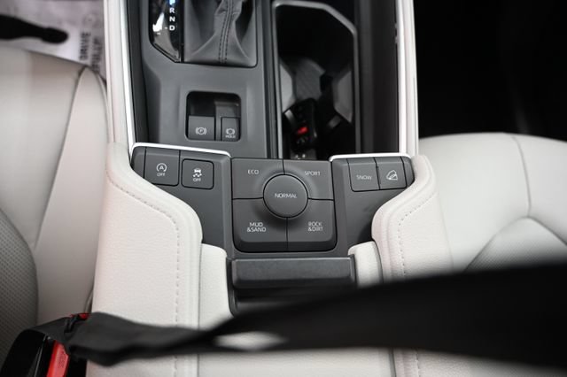 Certified 2026 Toyota Grand Highlander AWD image 20