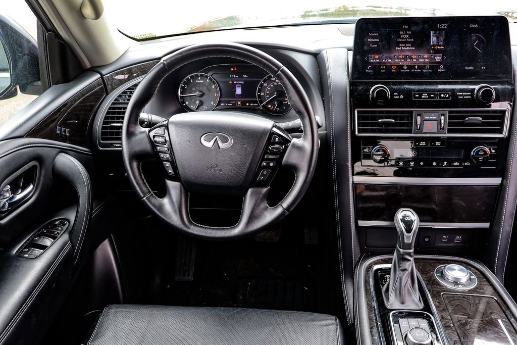 Used 2024 INFINITI QX80 Luxe image 18
