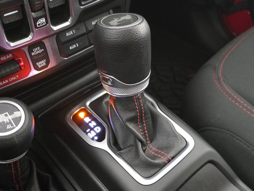 Used 2021 Jeep Wrangler Unlimited Rubicon AWD/4WD image 34