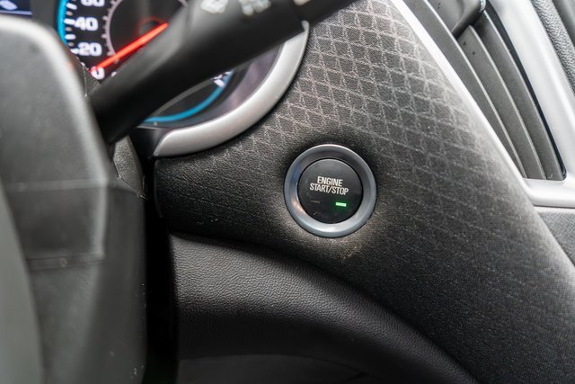 Used 2025 Chevrolet Malibu LT w/ Sport Edition image 27