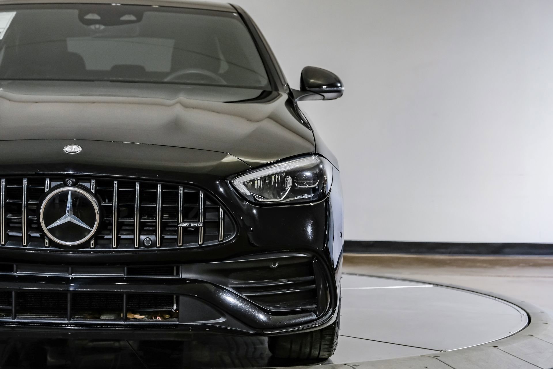 Used 2024 Mercedes-Benz C 43 AMG 4MATIC Sedan w/ Driver Assistance Package image 48