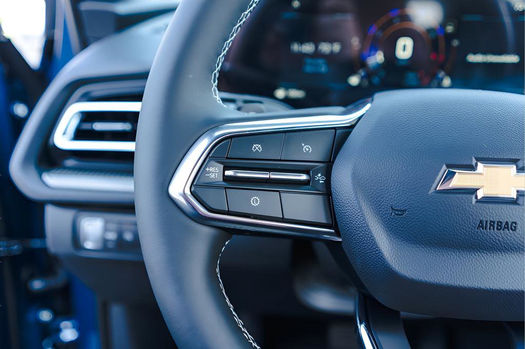 New 2026 Chevrolet Traverse LT w/ Driver Confidence Package image 10