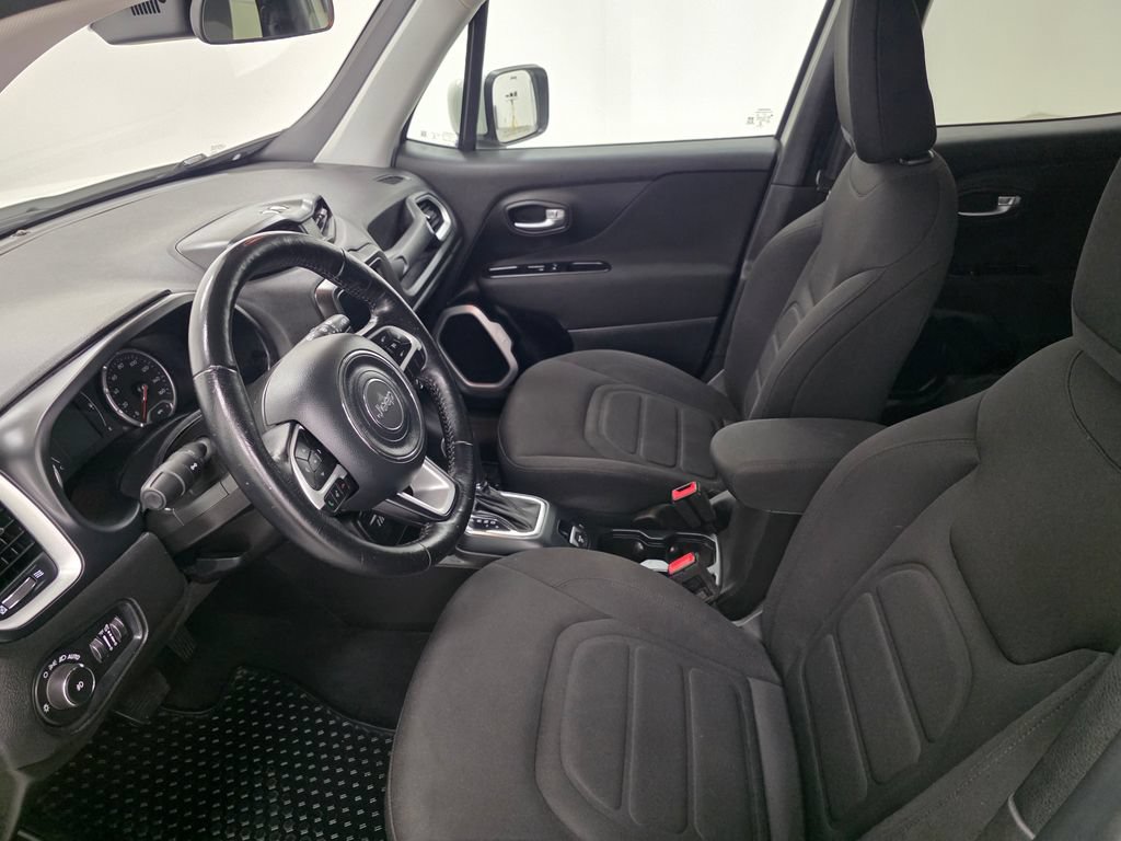 Used 2020 Jeep Renegade Latitude w/ Cold Weather Group AWD/4WD image 25