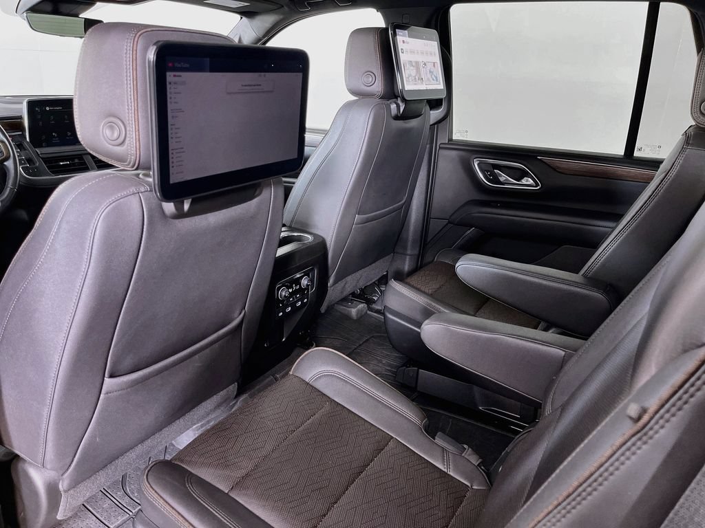 Used 2023 Chevrolet Tahoe High Country w/ Advanced Technology Package AWD/4WD image 33