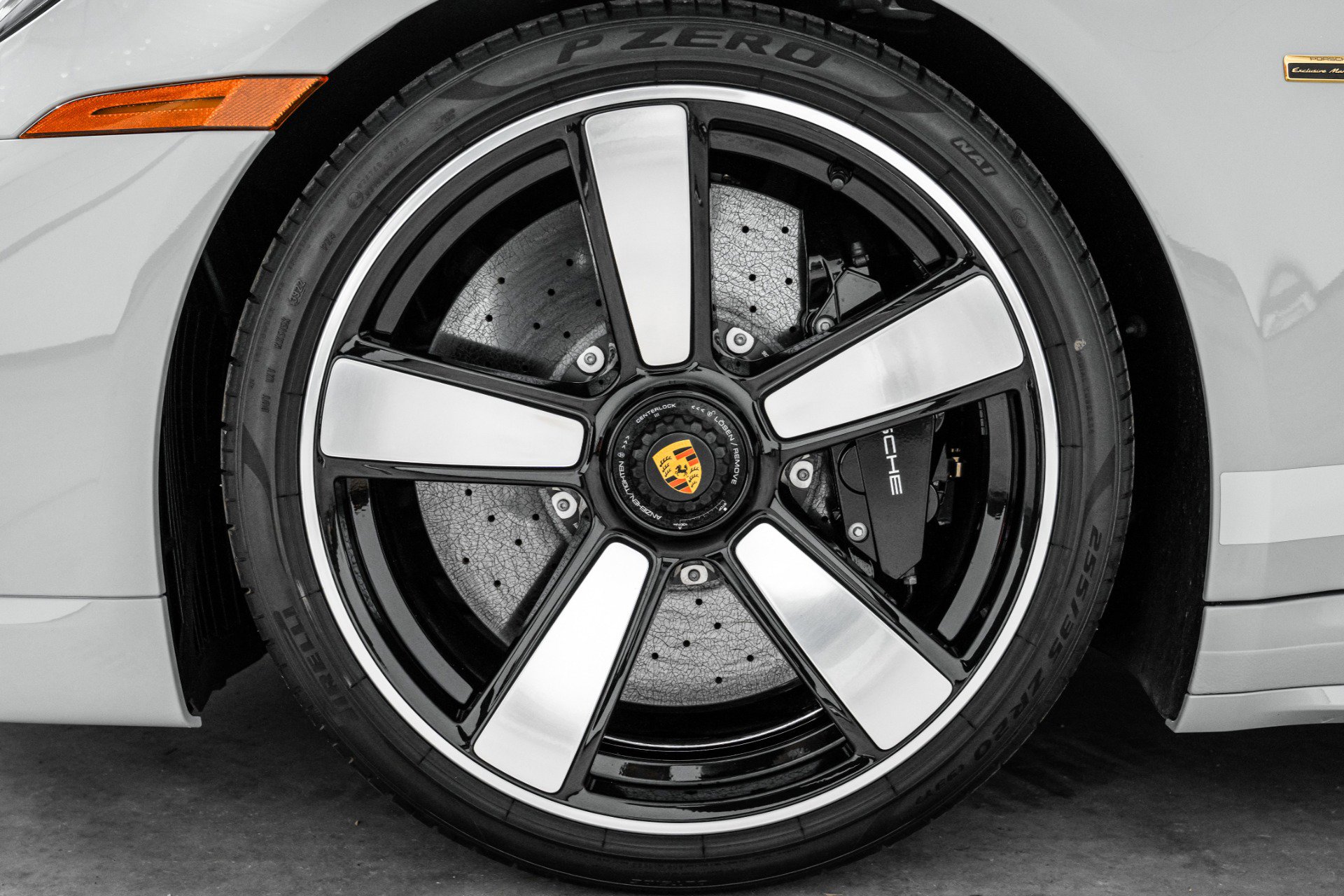 Used 2023 Porsche 911 Sport Classic image 9