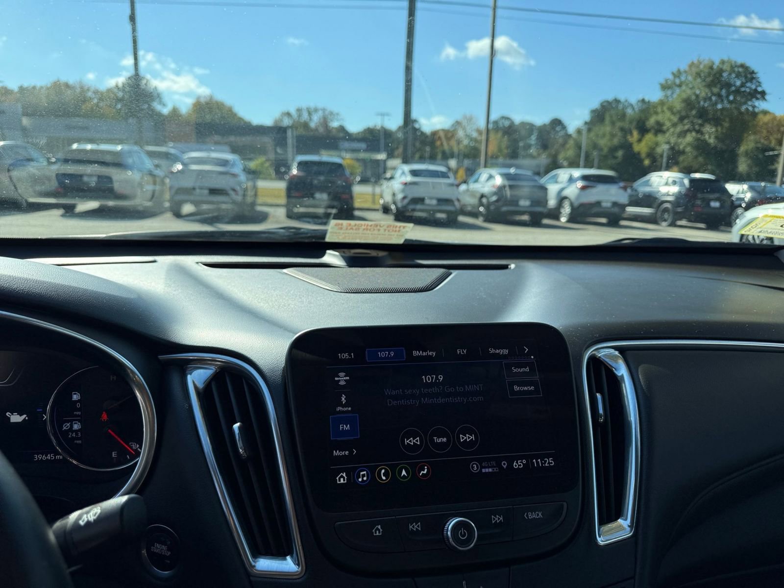 Used 2024 Chevrolet Malibu LT image 18