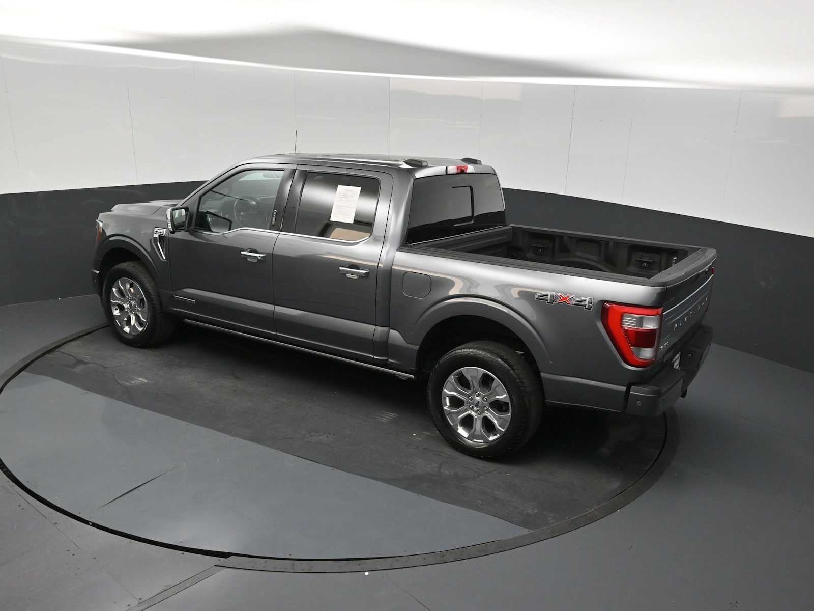 Used 2022 Ford F150 Platinum w/ Equipment Group 701A High AWD/4WD image 35