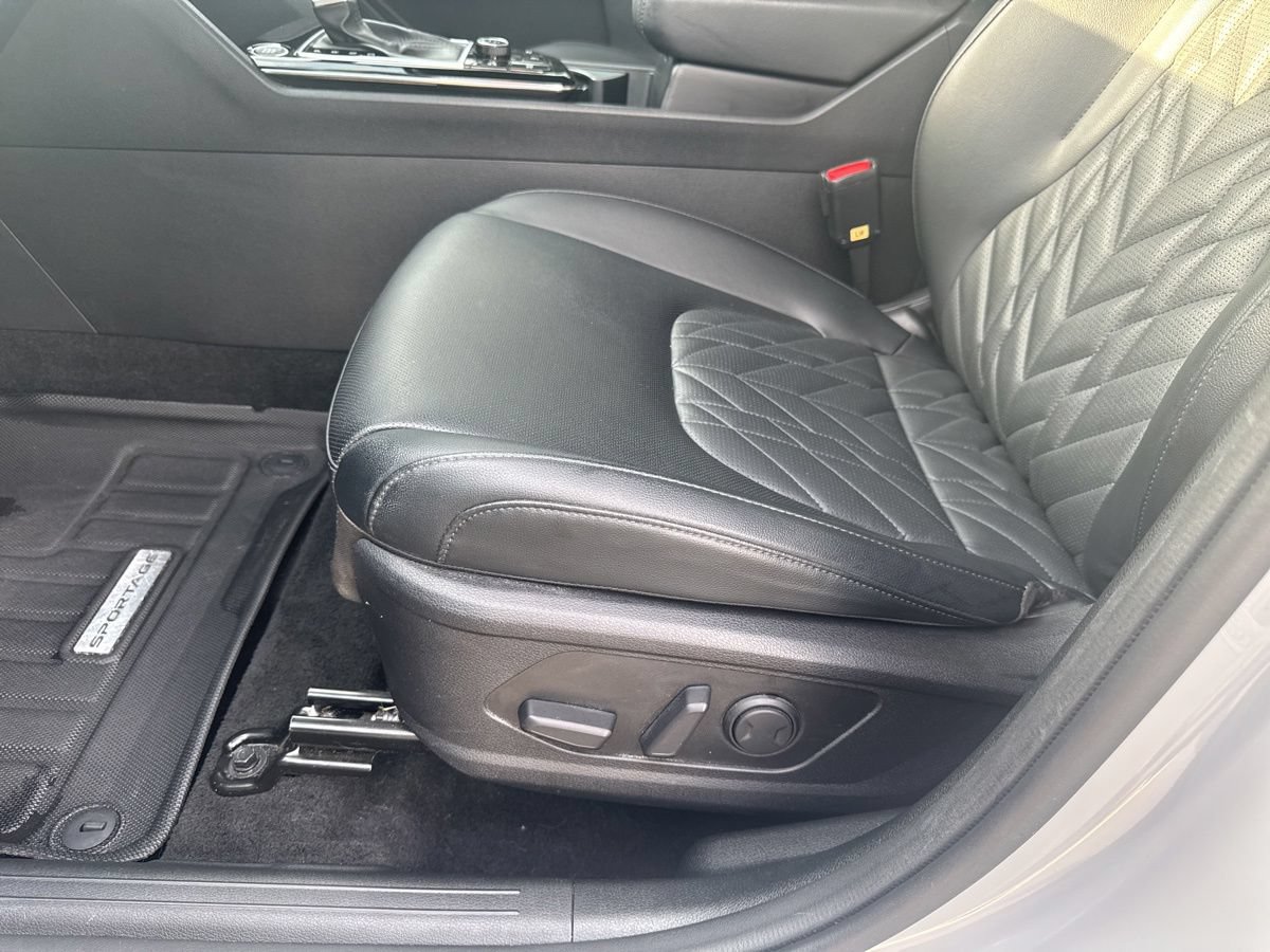 Used 2023 Kia Sportage X-Pro Prestige AWD/4WD image 15
