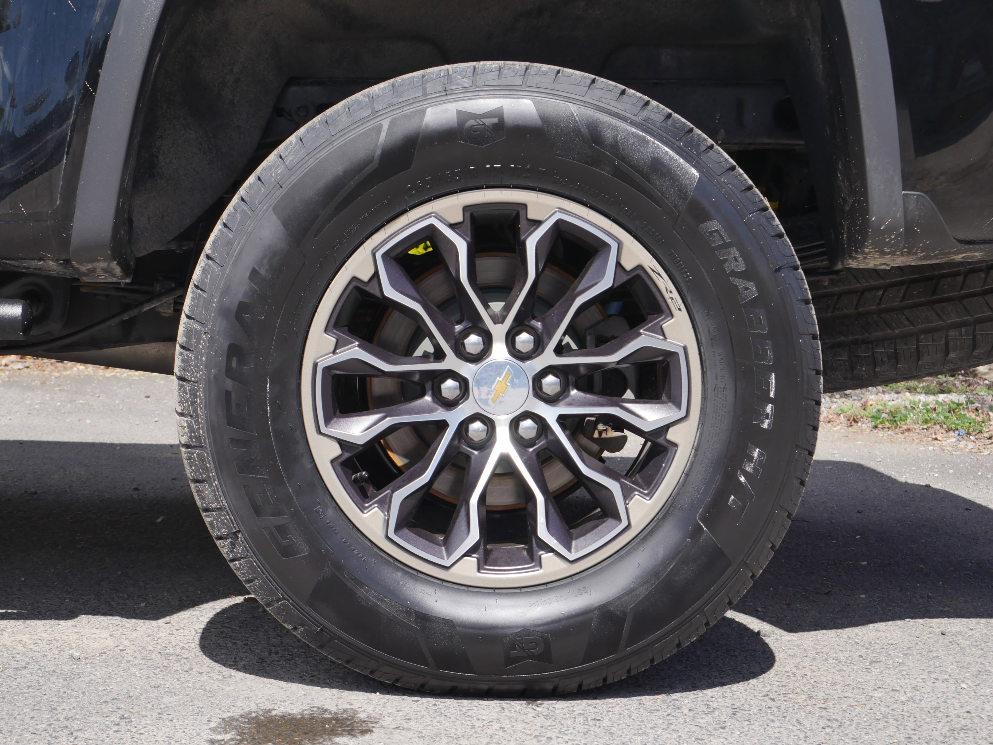 Used 2019 Chevrolet Colorado ZR2 w/ LPO, Power Package image 18