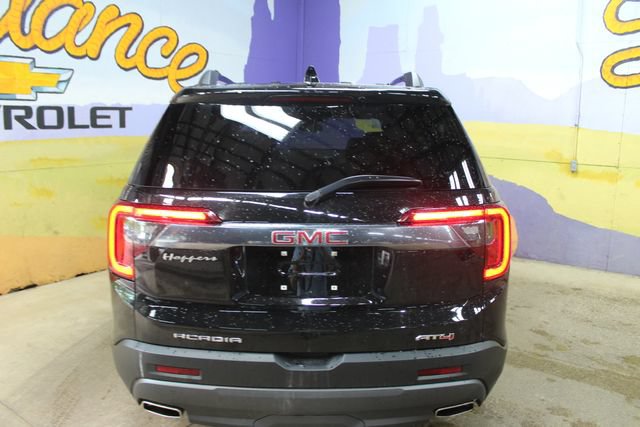 Used 2023 GMC Acadia AT4 w/ GMC Pro Grade Package AWD/4WD image 7