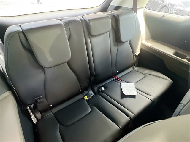 New 2026 Kia Carnival EX image 16