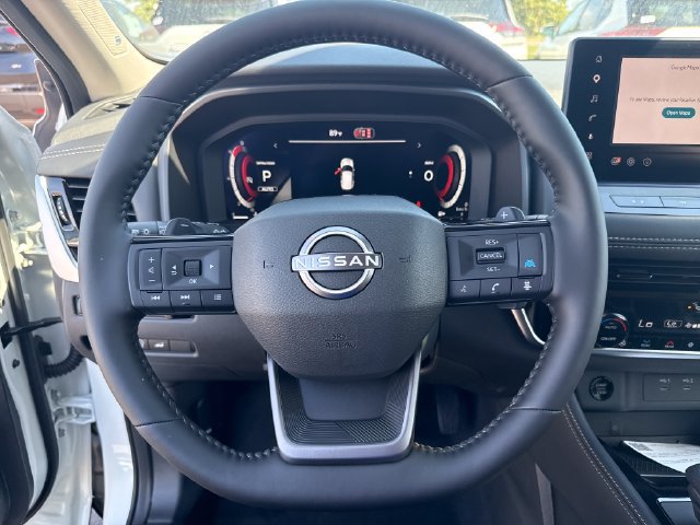 New 2026 Nissan Rogue Platinum AWD/4WD image 17