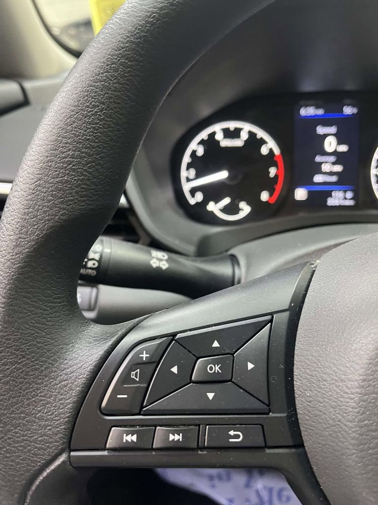 Used 2025 Nissan Altima 2.5 S image 23