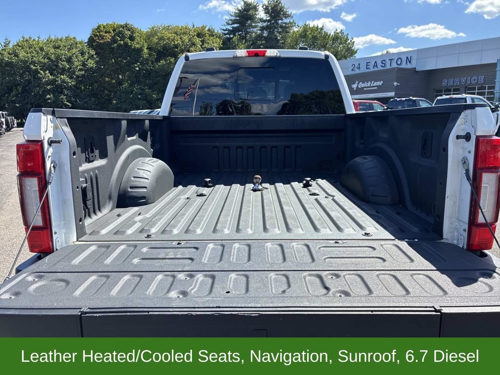 Used 2022 Ford F250 Lariat w/ Lariat Ultimate Package AWD/4WD image 11