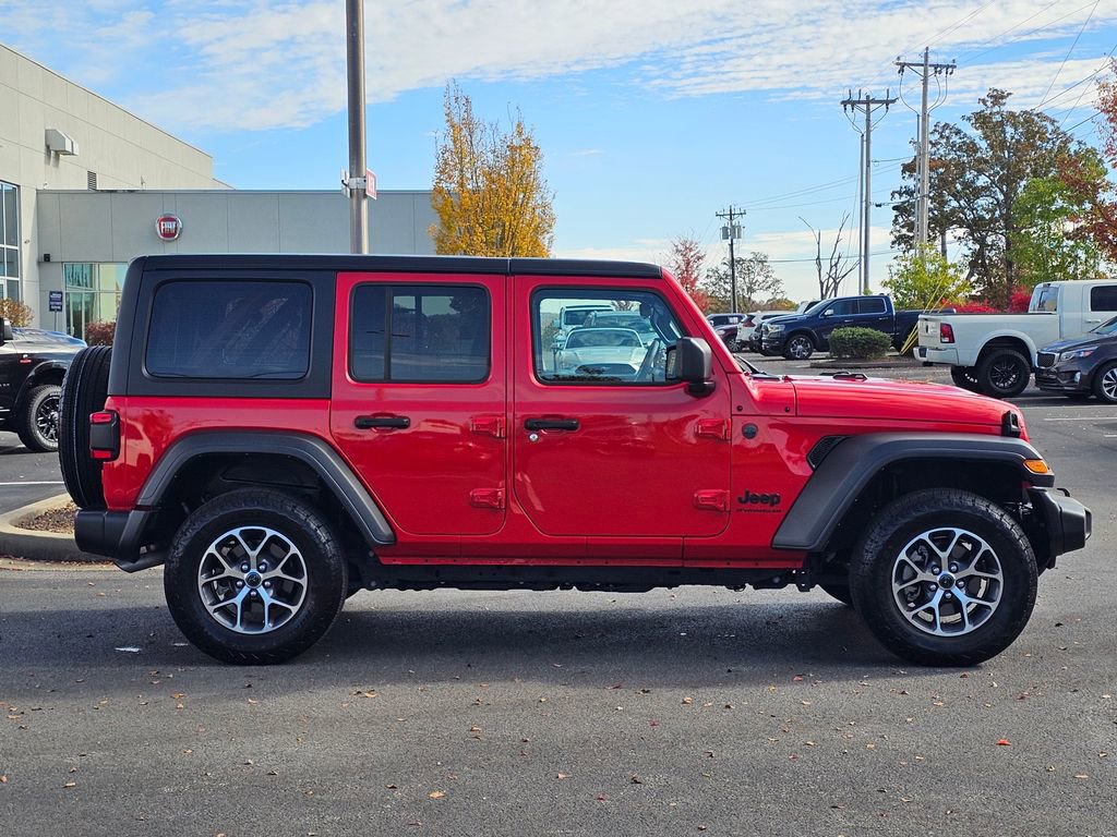 Used 2024 Jeep Wrangler Sport S image 5