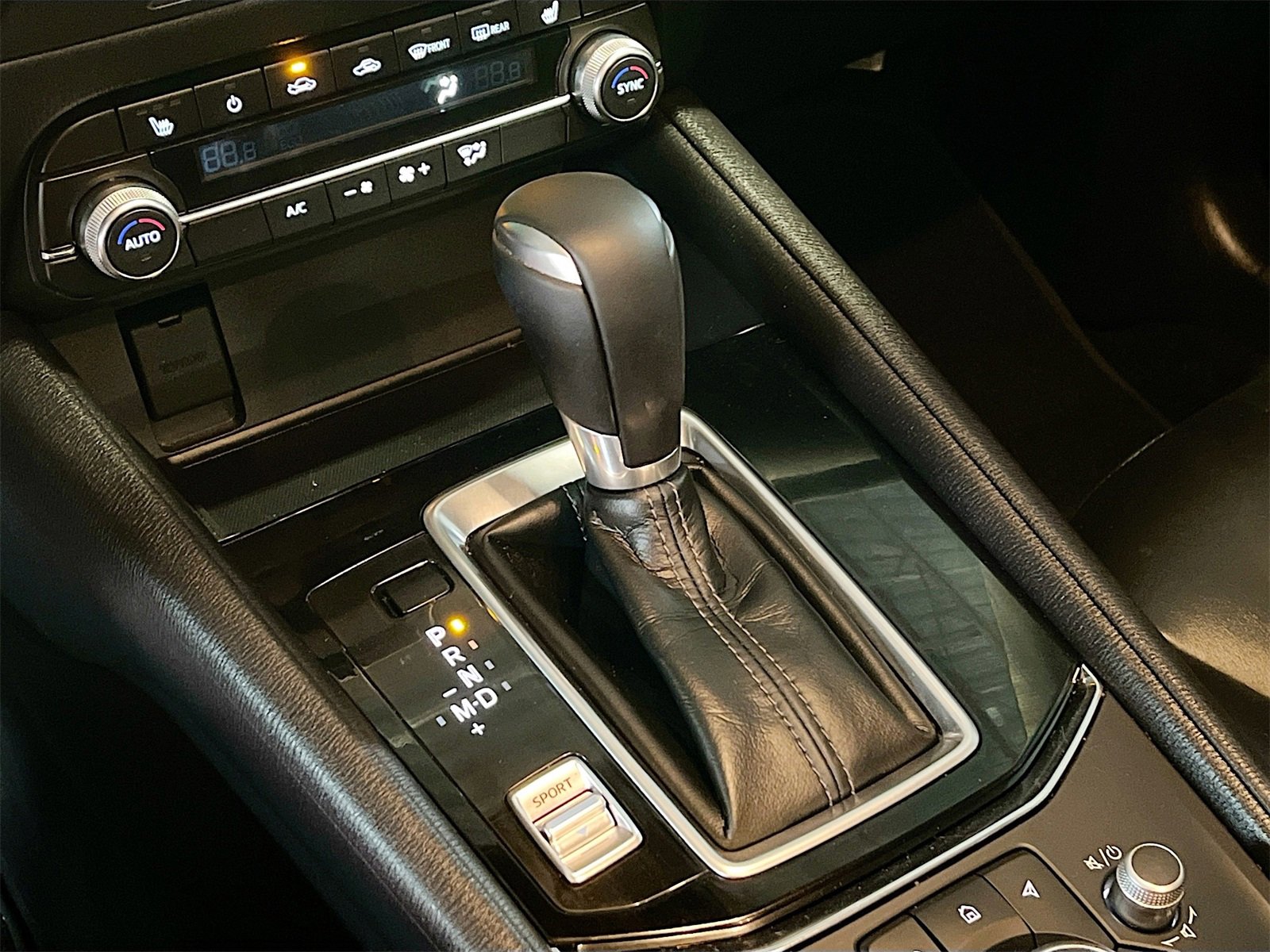 Used 2025 MAZDA CX-5 AWD 2.5 S w/ Select Package image 17