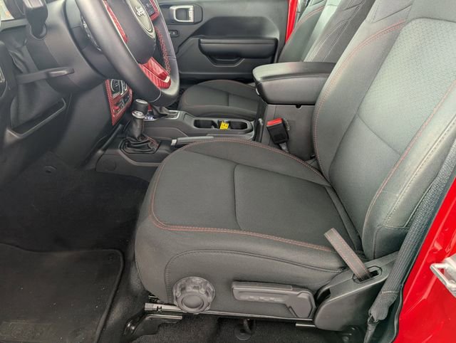 Used 2021 Jeep Wrangler Unlimited Rubicon image 12