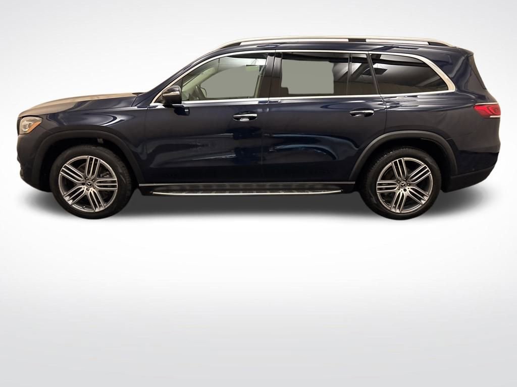 Used 2022 Mercedes-Benz GLS 450 4MATIC image 9