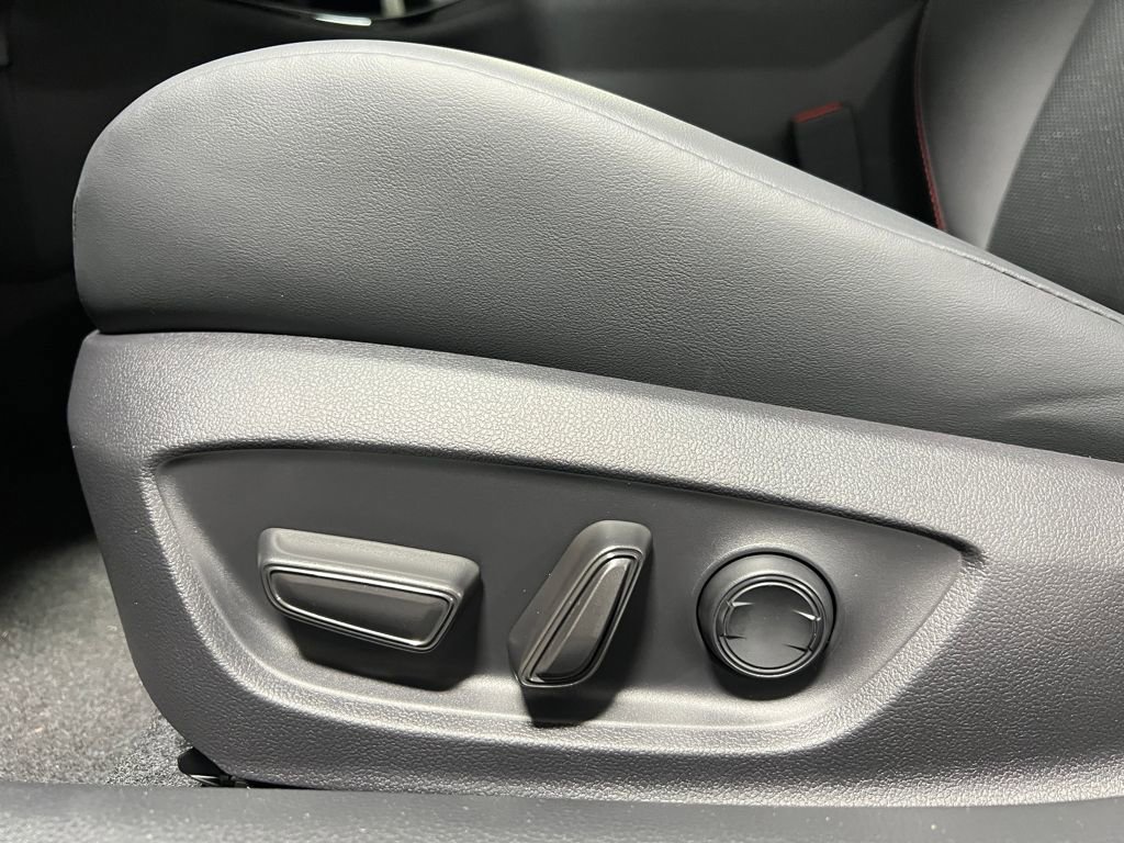 New 2026 Toyota Prius Plug-In Hybrid image 10