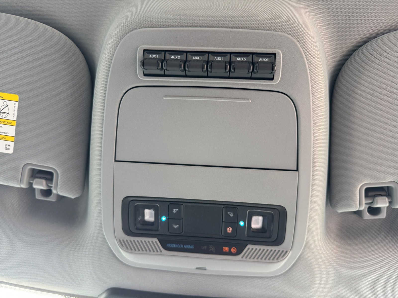 New 2025 Ford F250 XL w/ XL Chrome Package image 18