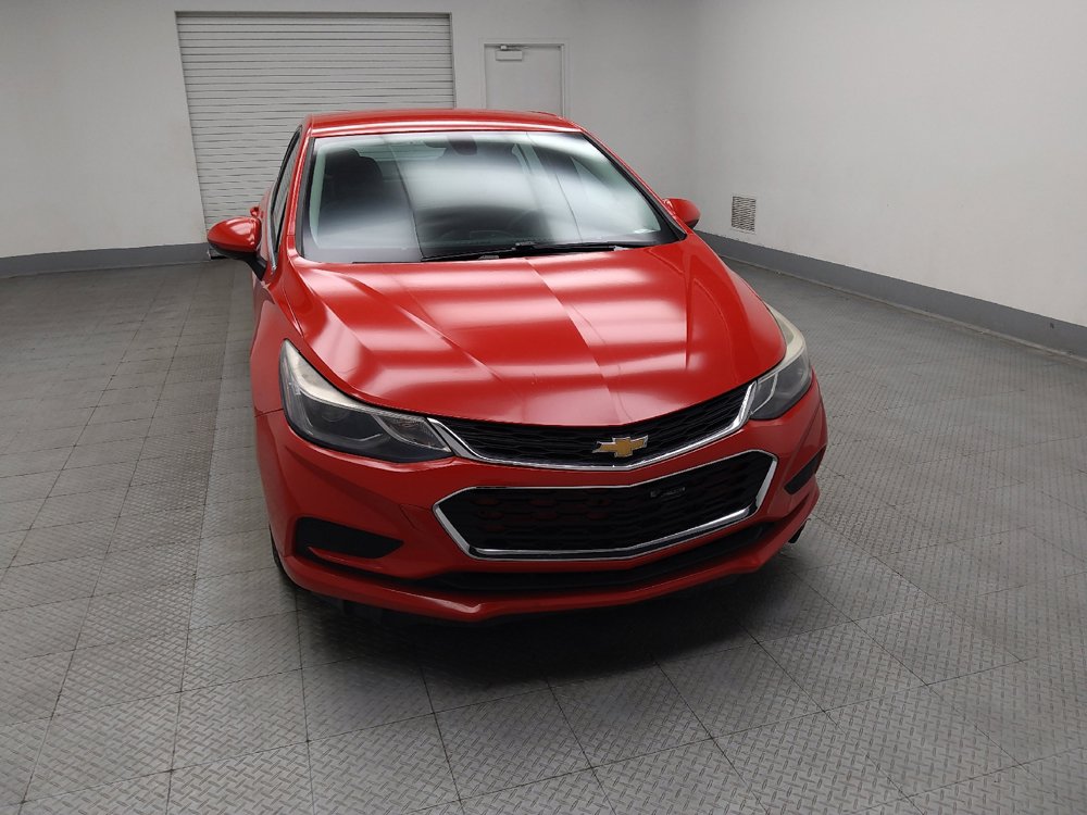 Used 2017 Chevrolet Cruze LT FWD image 14