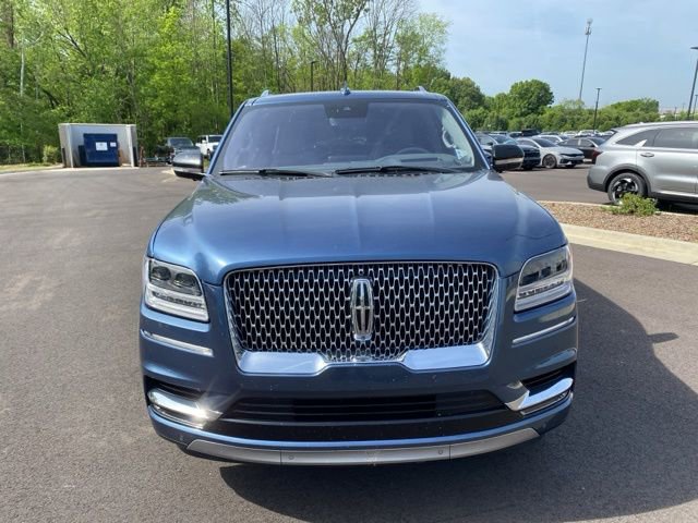 Used 2020 Lincoln Navigator Reserve w/ Luxury Package image 2