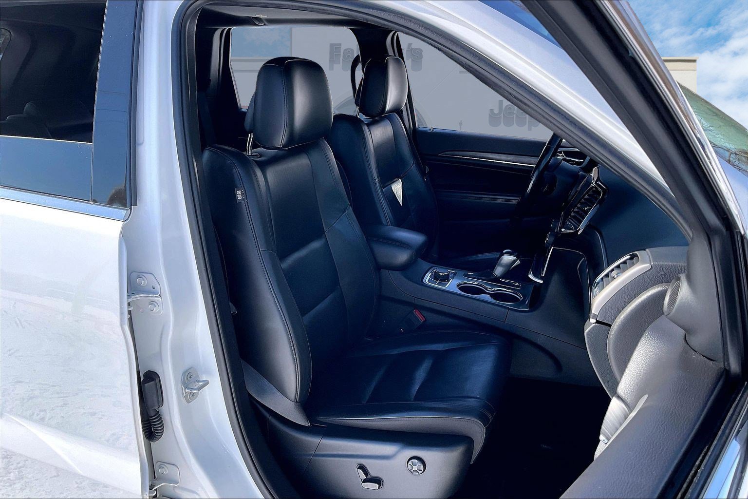 Certified 2022 Jeep Grand Cherokee Limited image 7