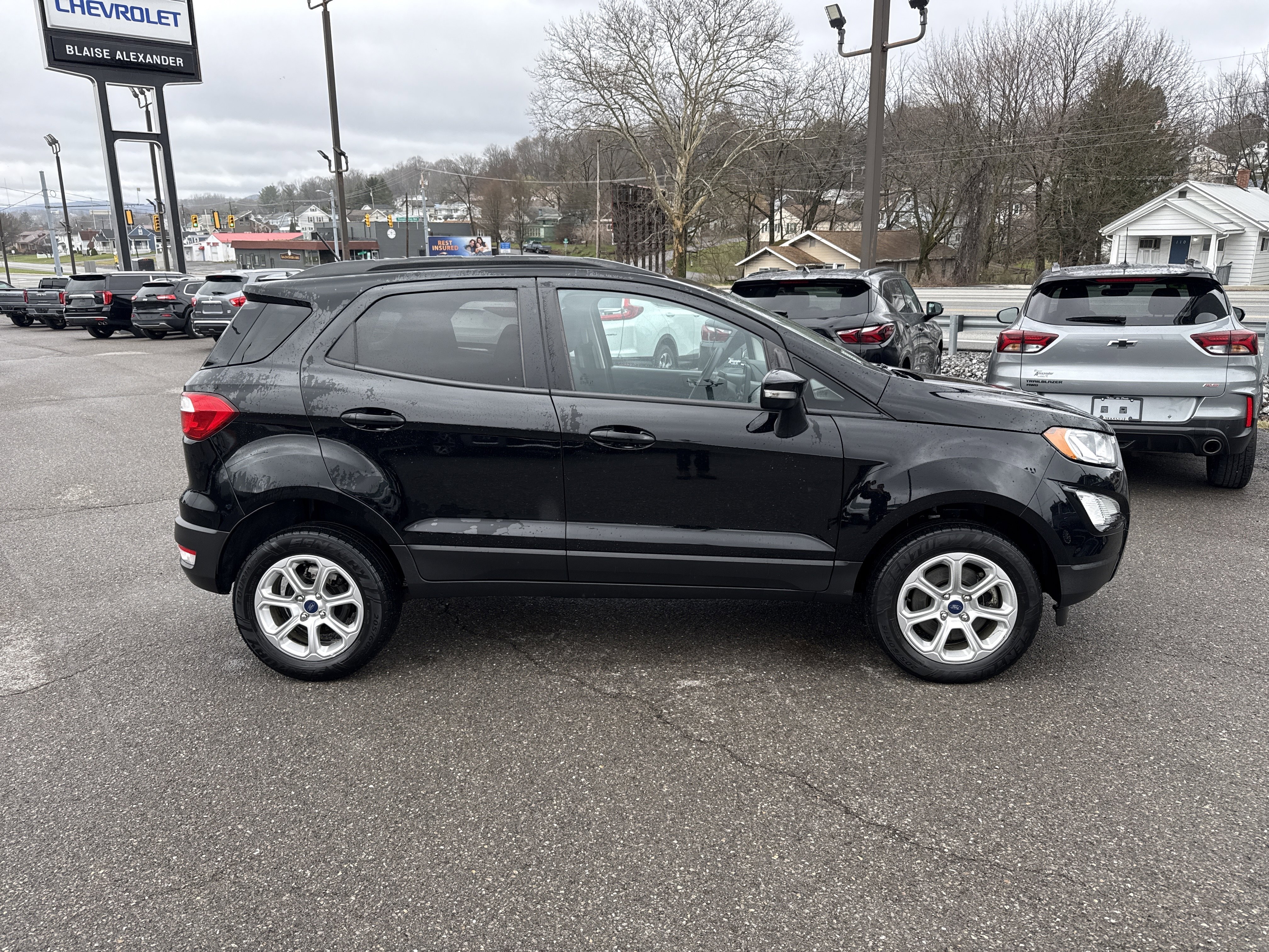 Used 2021 Ford EcoSport SE video 2
