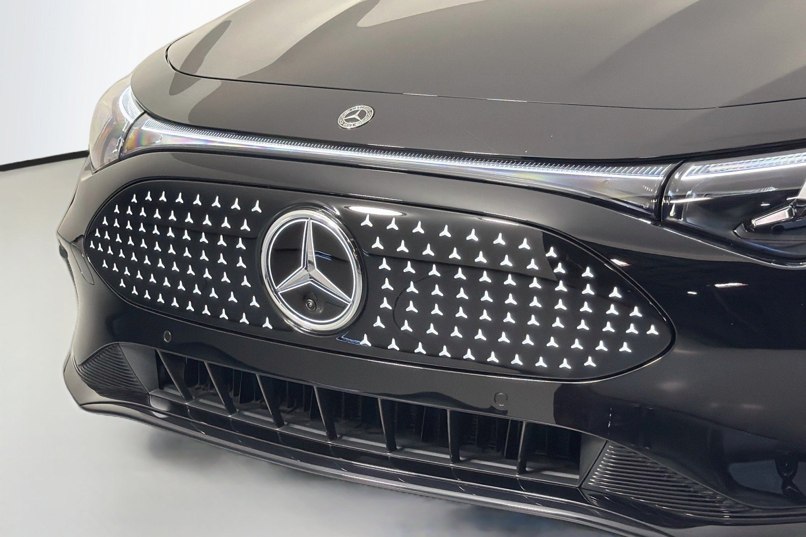 New 2027 Mercedes-Benz CLA 250+ image 12