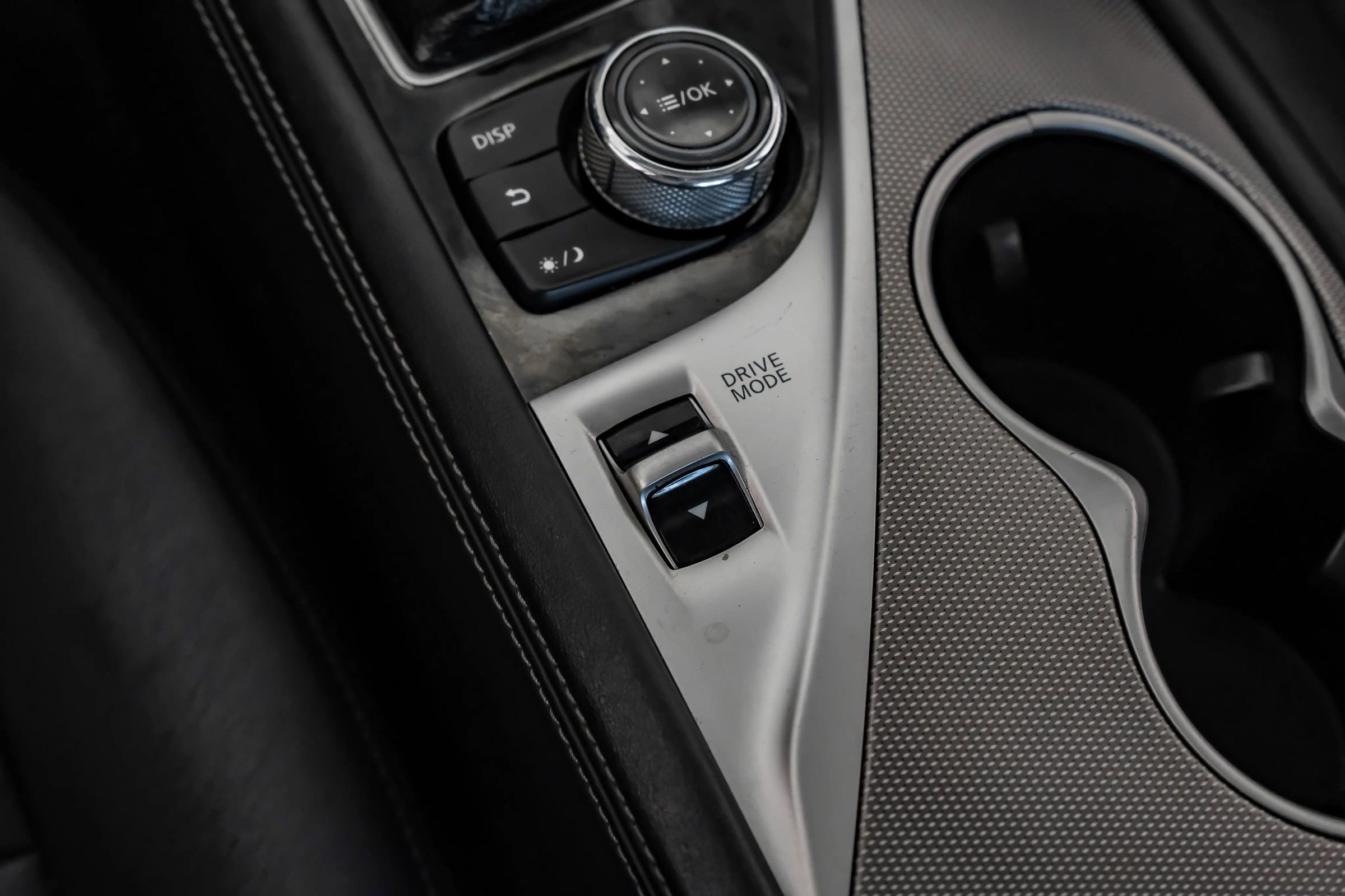 Used 2017 INFINITI Q50 3.0t Premium image 23