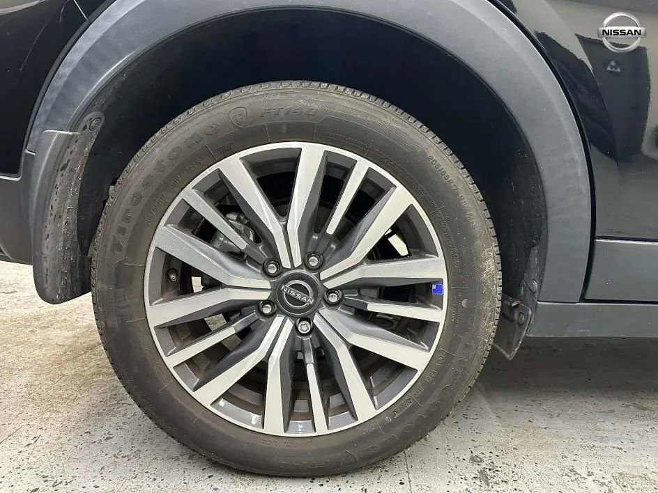 Used 2023 Nissan Kicks SV image 30