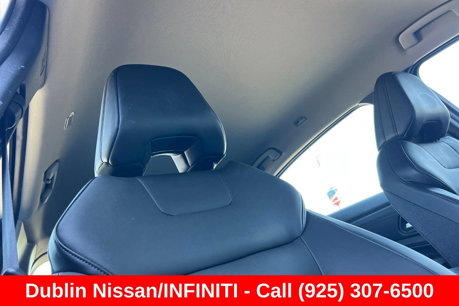 Used 2023 Nissan Ariya FWD image 21