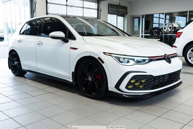 Used 2022 Volkswagen GTI SE FWD image 1