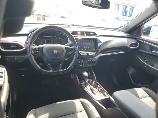 Used 2021 Chevrolet TrailBlazer RS w/ Sun and Liftgate Package AWD/4WD image 9