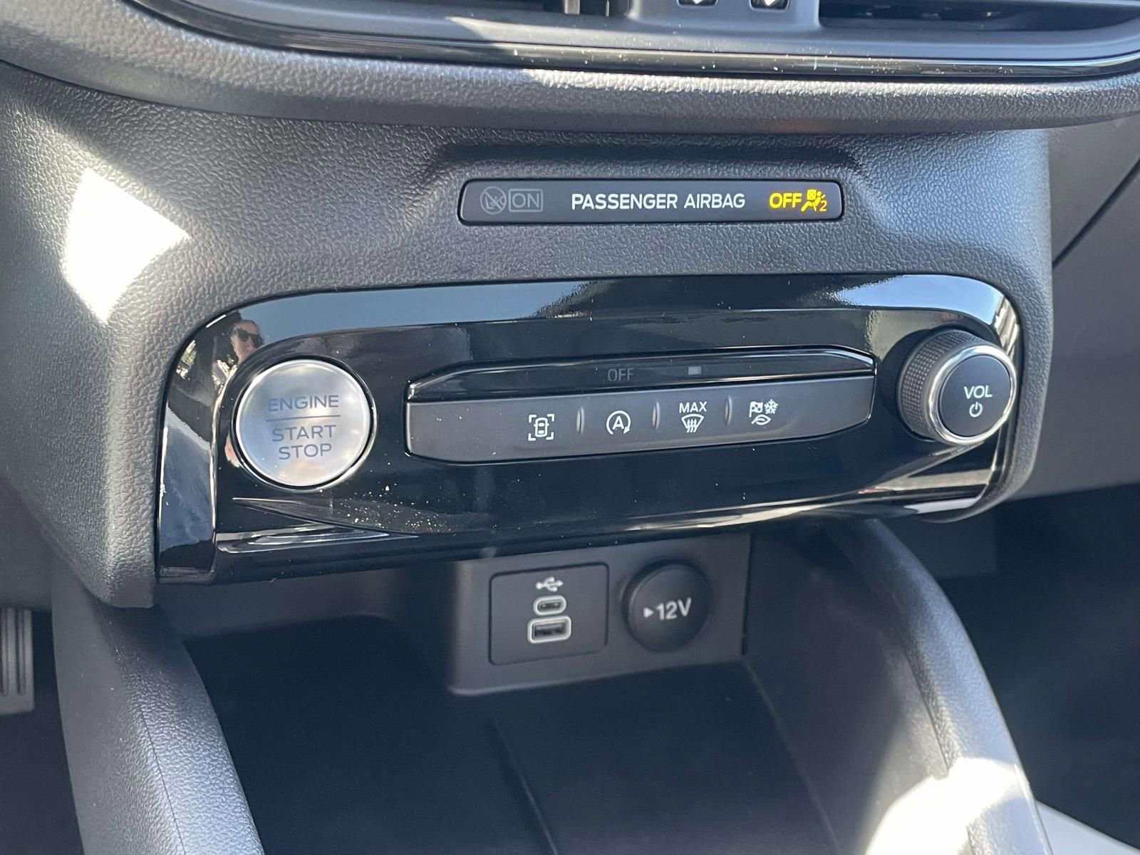 New 2026 Ford Escape ST-Line w/ Tech Pack #1 image 14