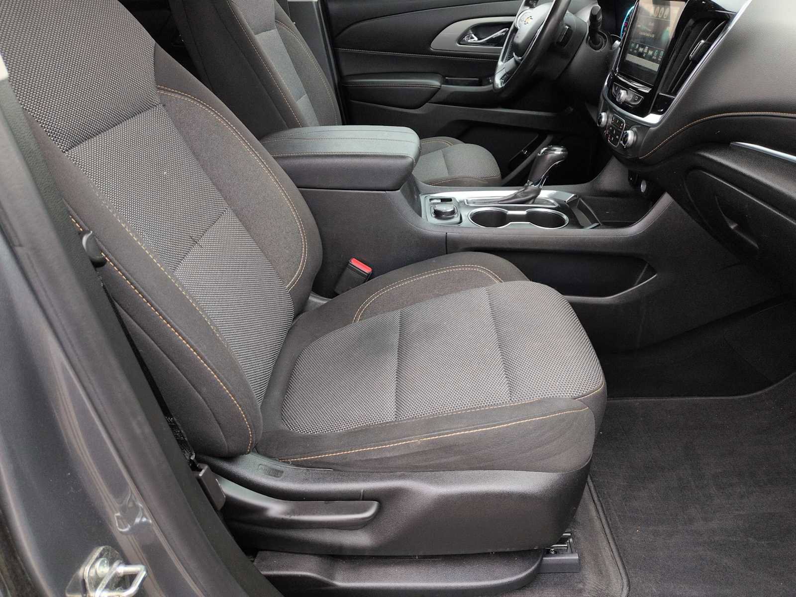 Used 2019 Chevrolet Traverse LT w/ LPO, Floor Liner Package image 21